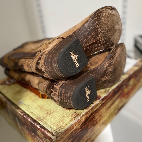 Women’s size 10 Old Gringo boots. - Picture 7 of 9